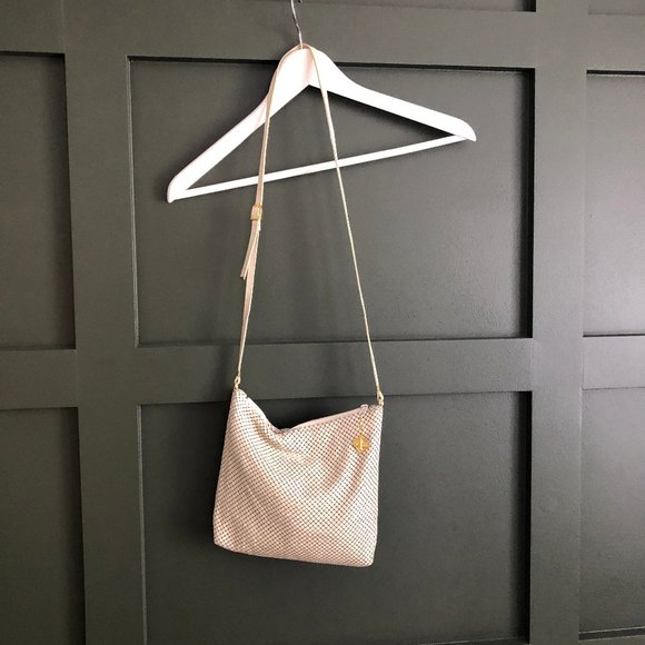 Vintage Whitting and Davis Mesh White Purse - Picture 2 of 5